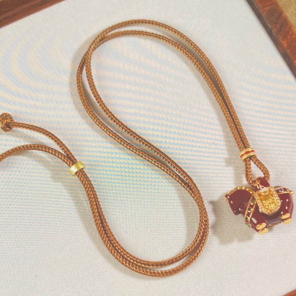 Elegant Gold and Brown Horse Pendant Necklace - Picture 4 of 4